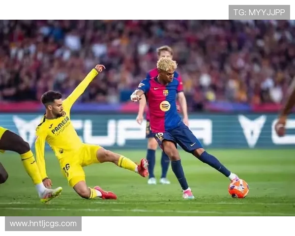 巴萨瞄准20岁天才右后卫！基科·科斯塔或成迪卡·梅姆完美接班人